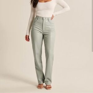 Abercrombie & Fitch Curve Love 90s Straight Leather Pant (Light Green)